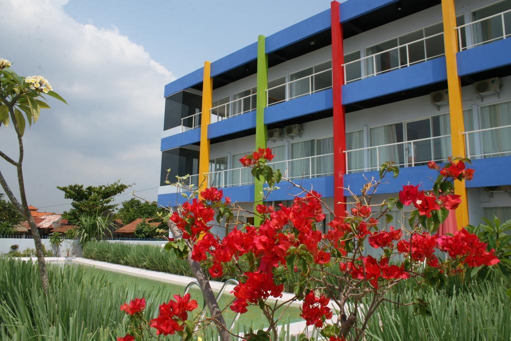 Jepara Beach Hotel Exterior foto